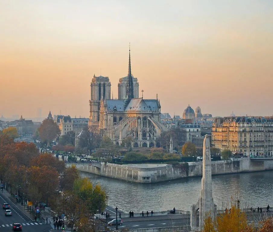 Apartamento Luxury Parisian Notre Dame Saint Germain Des Pres